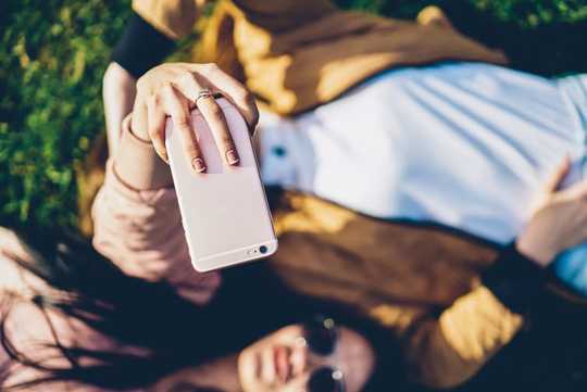 Is Social Media Damaging To Children And Teens? Is Social Media Damaging To Children And Teens?