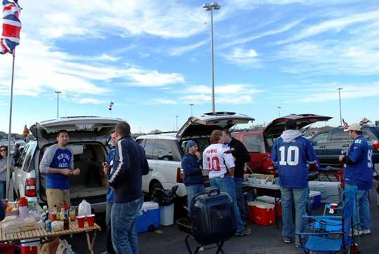 What Tailgating Parties Do To Men’s Bodies What Tailgating Parties Do To Men’s Bodies