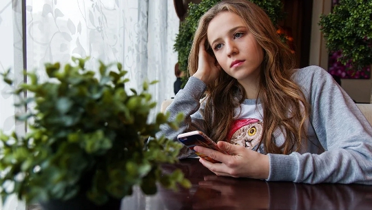 Understanding and Overcoming Phone Anxiety